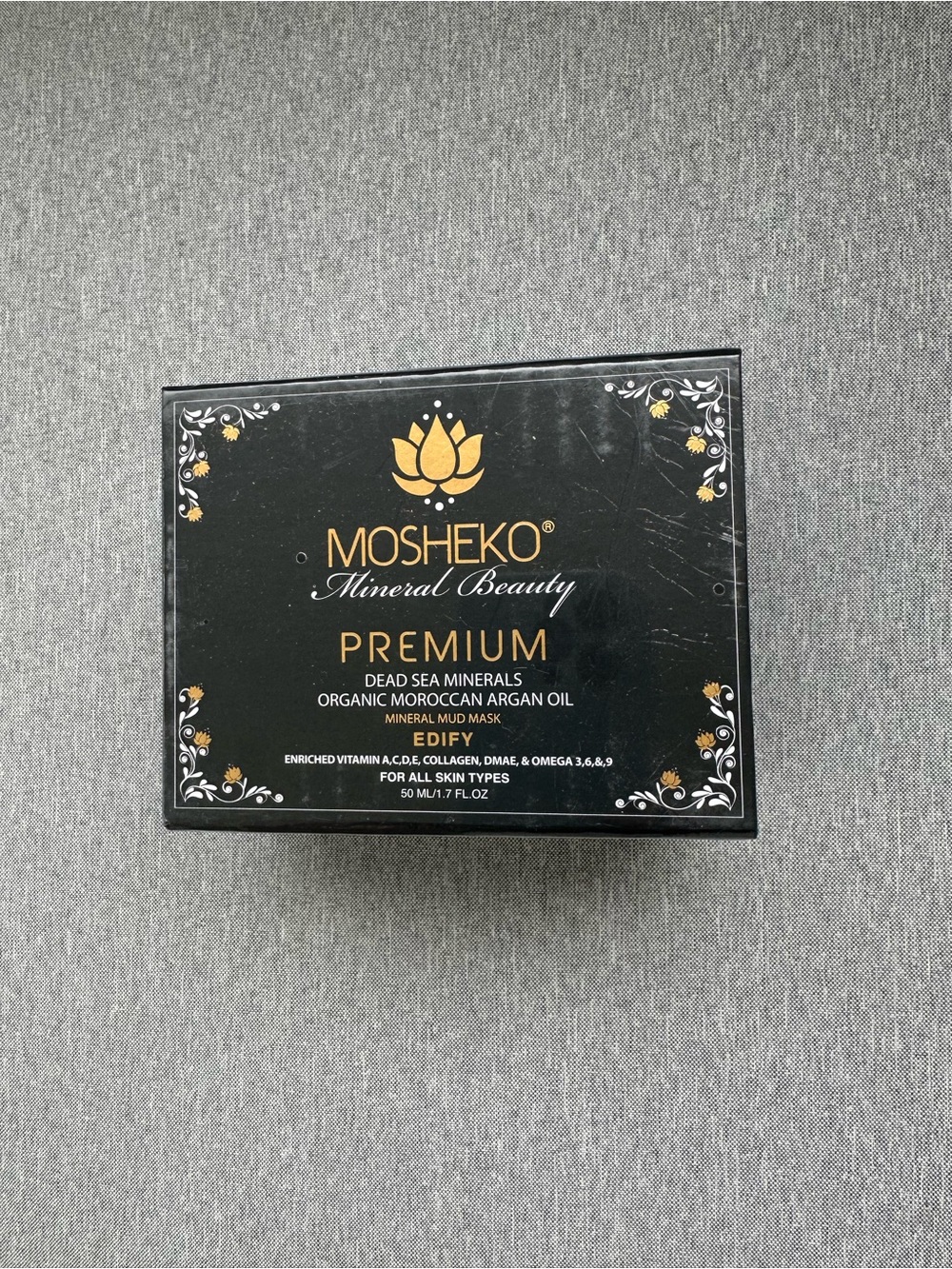 Premium Mineral Mud Mask – Black & Gold